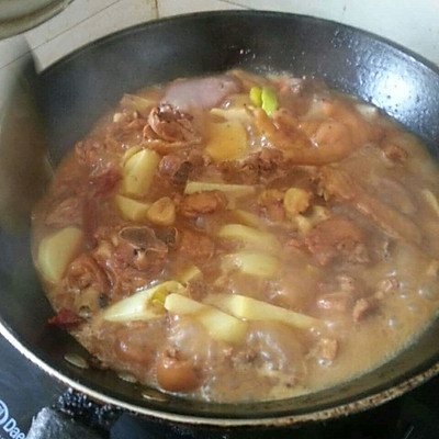 新疆大盘鸡