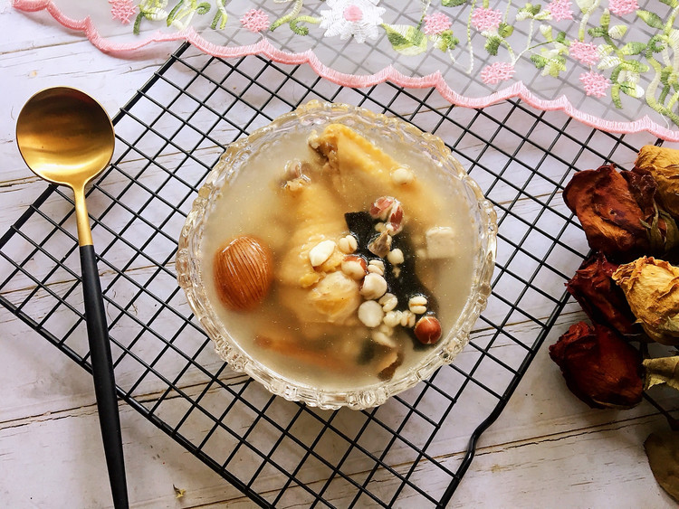 灵芝土茯苓去湿汤的做法