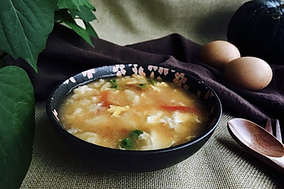 胸柿鸡蛋疙瘩汤