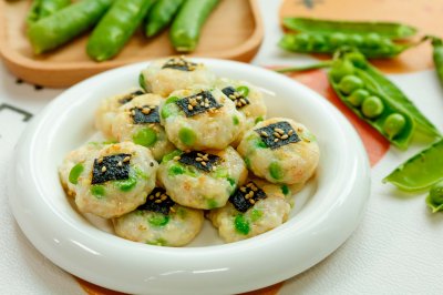 鲜虾豌豆豆腐饼【宝宝辅食】