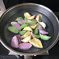 秋季养生菠菜鸡蛋素饺子的做法图解16
