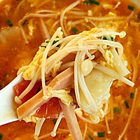 #尽享安心亲子食刻#简单快手宝宝番茄火腿疙瘩汤的做法图解15