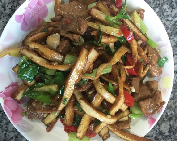 香干炒肉的做法