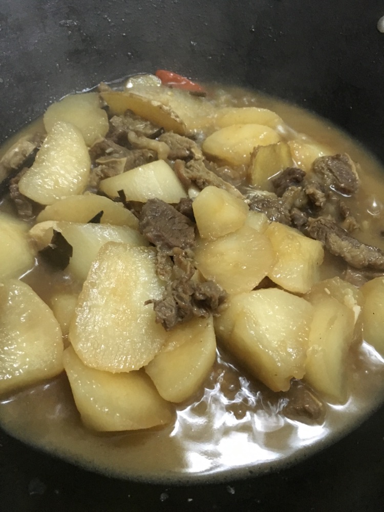 萝卜焖牛腩的做法图解9