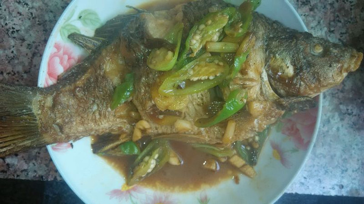 红烧鲤鱼的做法
