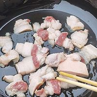砂锅炖草鱼的做法图解5