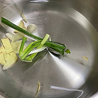 养生低脂无油版 菌菇火锅汤底料的做法图解1