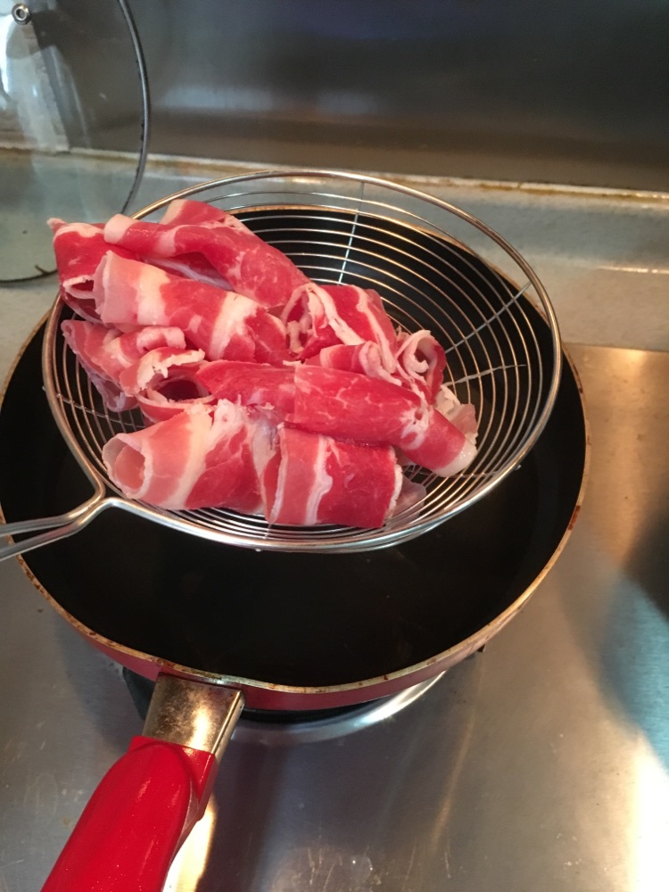日式洋葱牛肉沙拉的做法图解3