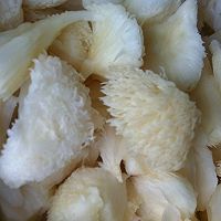 猴头菇炖豆腐的做法图解2