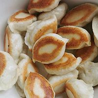 素白菜豆腐粉丝水煎包的做法图解8