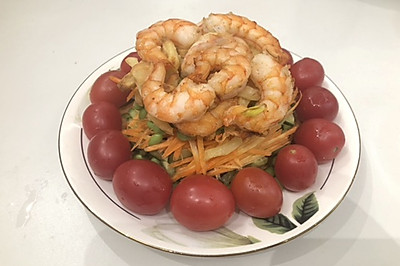 蔬菜大虾摆盘