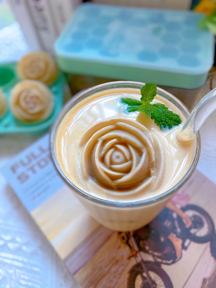 宅家自制神品夏日提神冰饮☕️燕麦拿铁的做法