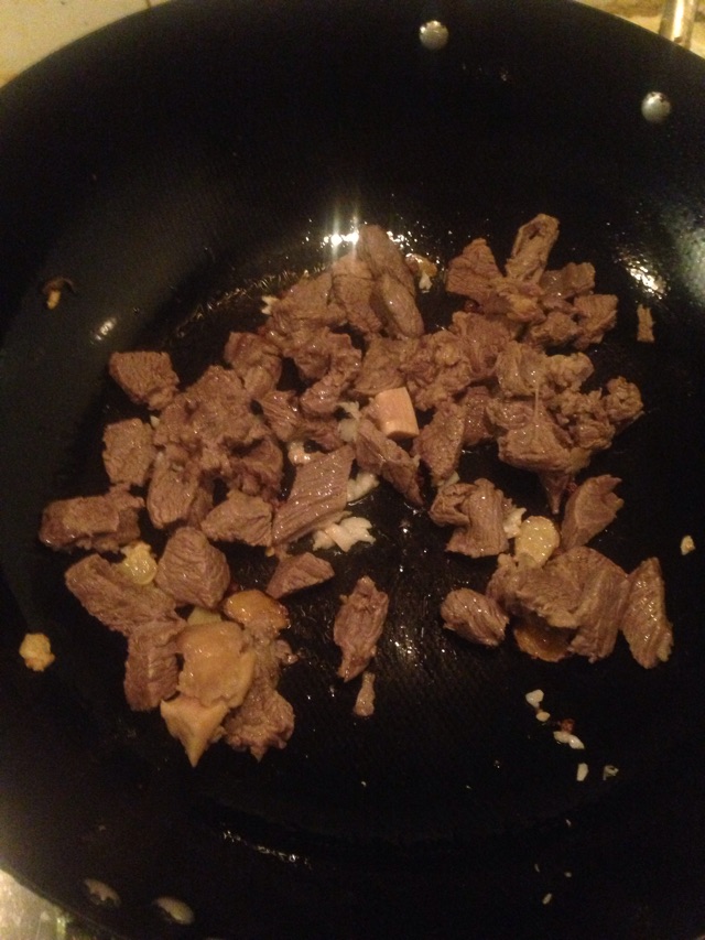 牛肉炖萝卜的做法图解6