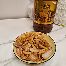 五花肉炒土豆丝#《追着时间的厨房》节目同款美食复刻大赛#