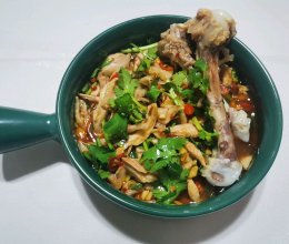 #感恩节烹饪挑战赛#香辣手撕鸡腿肉的做法