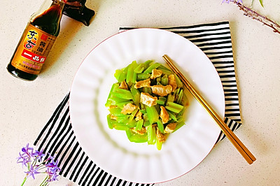 鲜美里脊肉与水西芹