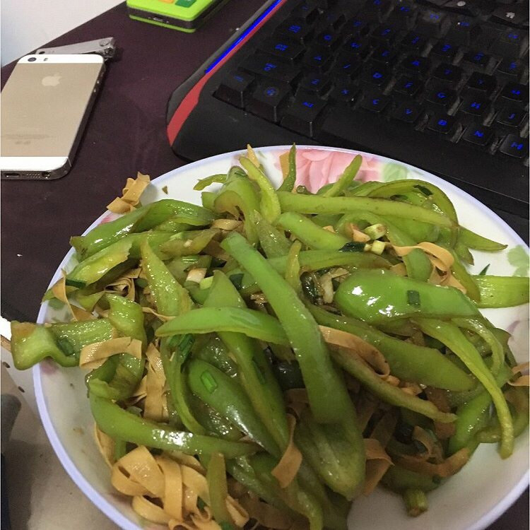 千张炒青椒～的做法