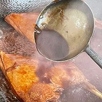 #金龙鱼橄榄油调和油520美食菜谱#酱鸭腿的做法图解7