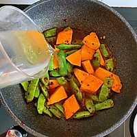 豆角炖南瓜的做法图解6