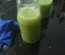 清肠排毒蔬果汁/青汁的做法