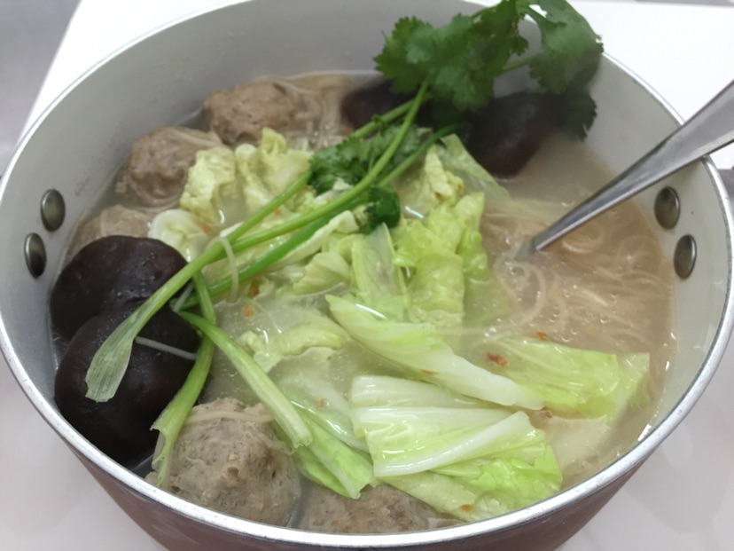 牛肉丸面线汤的做法图解4
