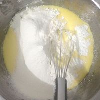 轻乳酪蛋糕的做法图解2