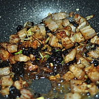 豆豉炒五花肉的做法图解6