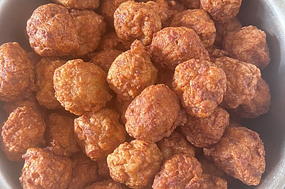 炸肉丸子