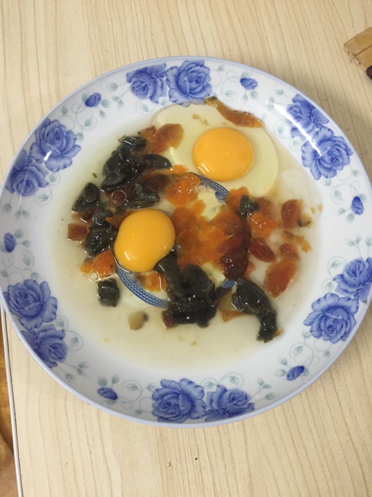 三色水蛋的做法图解1