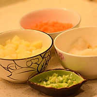 鳕鱼土豆饼的做法图解1