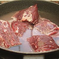 灯影牛肉丝，为追剧而特意复刻的零食，麻辣香甜，回味无穷的做法图解2