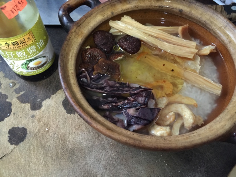 腊味砂锅饭的做法图解1