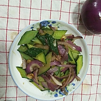 5分钟快手小炒--洋葱炒黄瓜的做法图解7