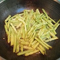干煸四季豆的做法图解9