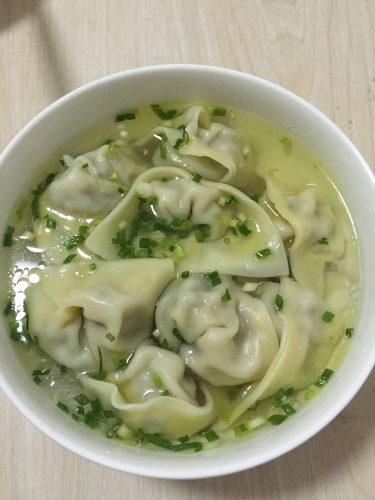 菜肉馄饨的做法