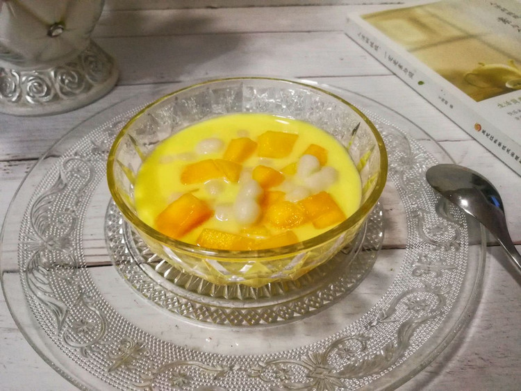 芒果小丸子奶昔的做法