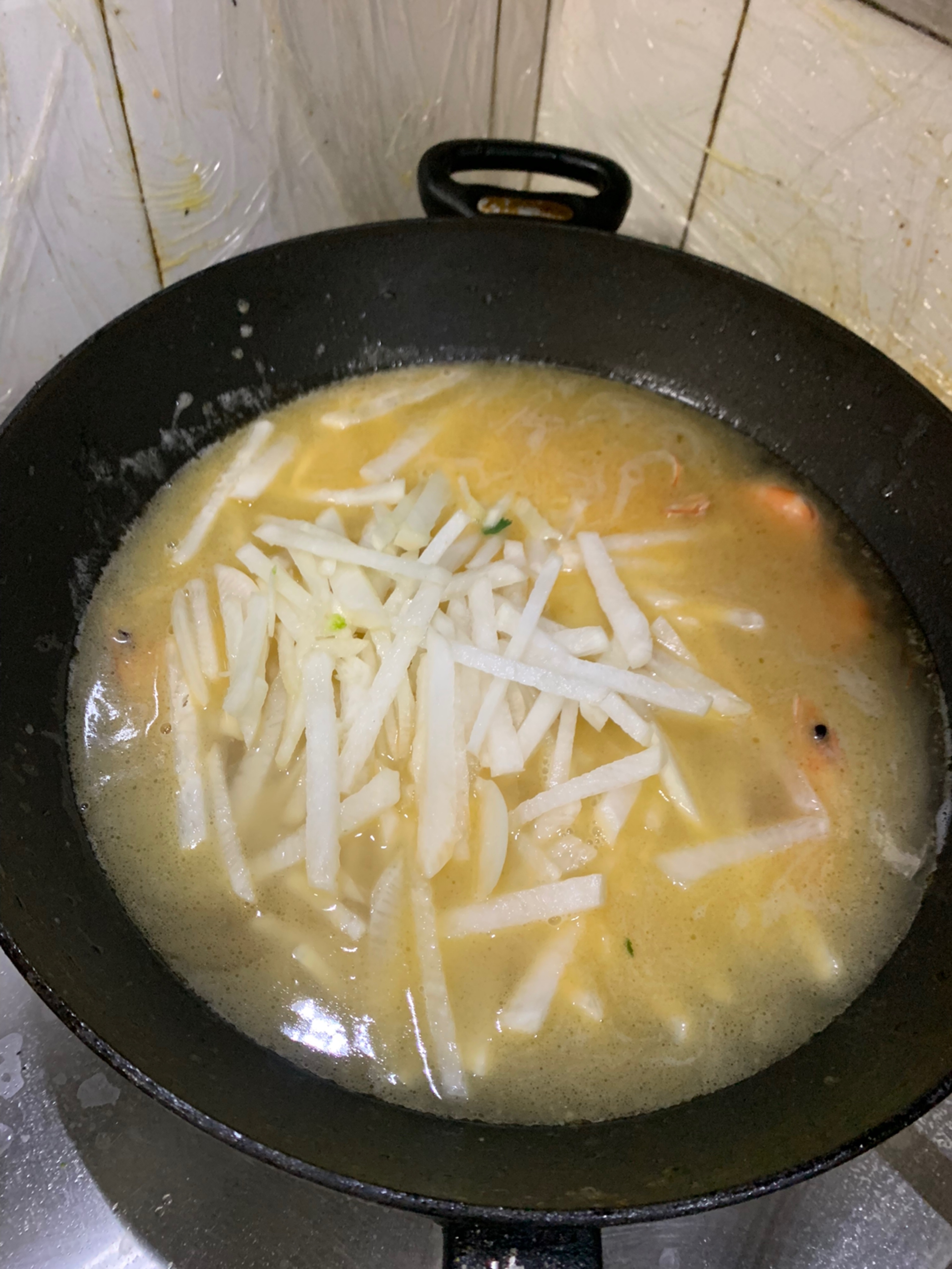 白萝卜大虾汤怎么做_白萝卜大虾汤的做法_豆果美食