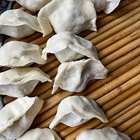 酸菜虾饺的做法图解5