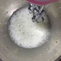 基础戚风蛋糕的做法图解5