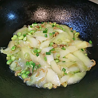 老黄瓜炒毛豆的做法图解6