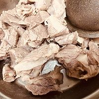 炖牛肉意大利面的做法图解2