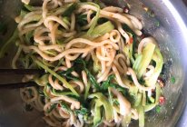 油泼面的做法