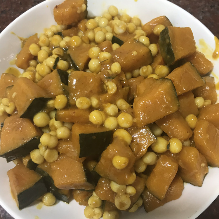 芡实炒南瓜的做法