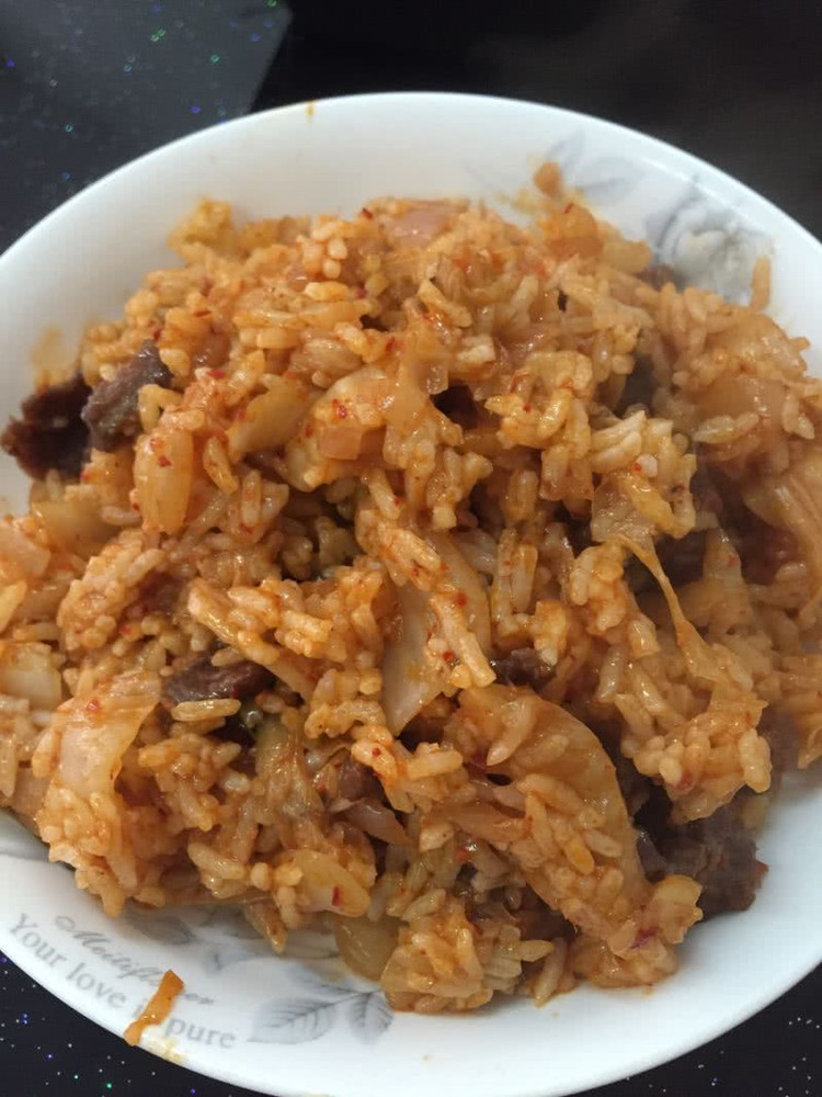 泡菜牛肉炒饭的做法