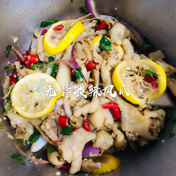无骨酸辣凤爪的做法