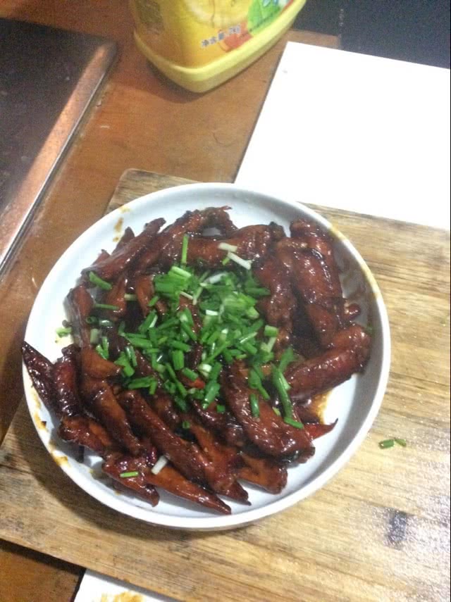无酱油版健康红烧鸡尖的做法图解13