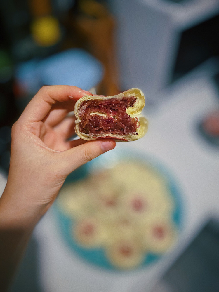 【超简单玫瑰饼】一次就能做成功的做法
