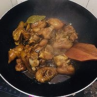 酱猪蹄的做法图解3