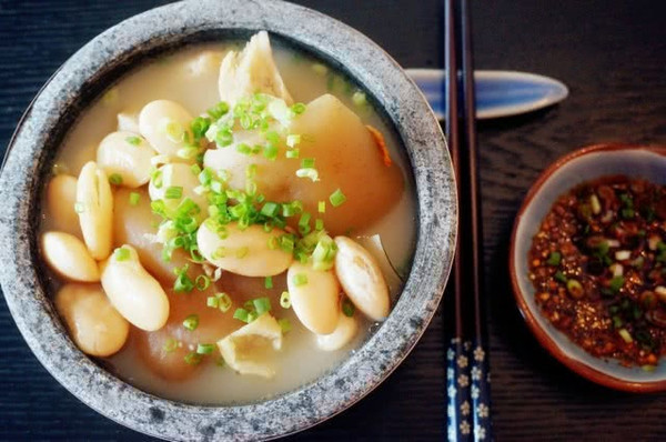 芸豆蘸水蹄花汤