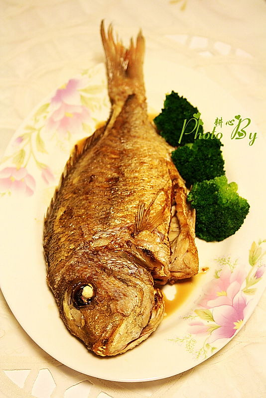 干煎红棕鱼